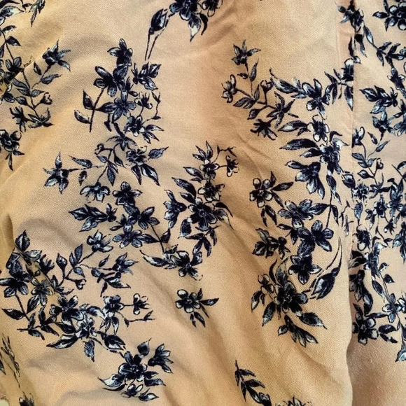 Pink and Blue flower H&M shorts - Picture 2 of 5